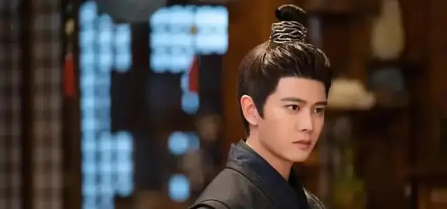 任嘉伦《佳偶天成》饰陆槐全身而退，对比周生辰结局引观众聚焦角色逻辑 _ 剧照