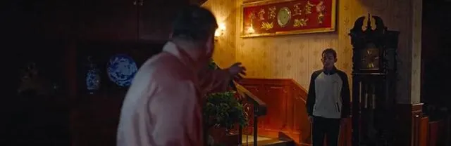 章宇主演《风平浪静》聚焦宋浩十五年逃亡与父权包庇 _ 海报