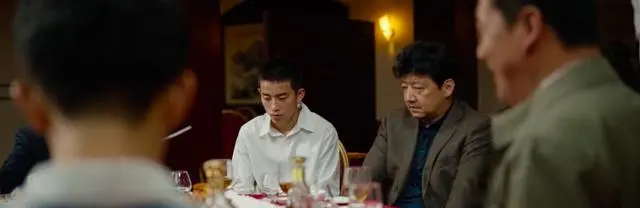 章宇主演《风平浪静》聚焦宋浩十五年逃亡与父权包庇 _ 剧照